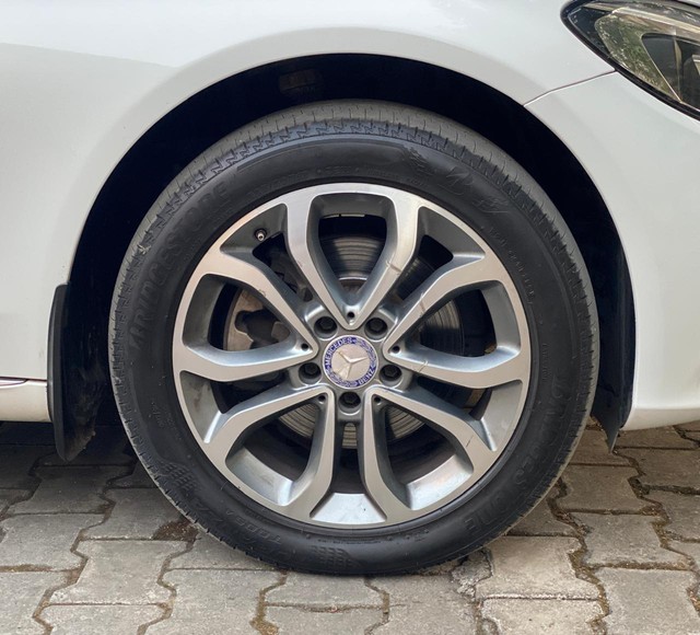 Second-hand 2017 Mercedes-Benz C-Class C 220 CDI Avantgarde for sale in Pune-7