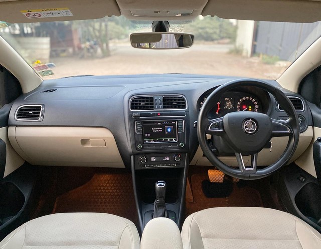 Second-hand 2017 Skoda Rapid 1.6 MPI Elegance AT for sale in Pune-13