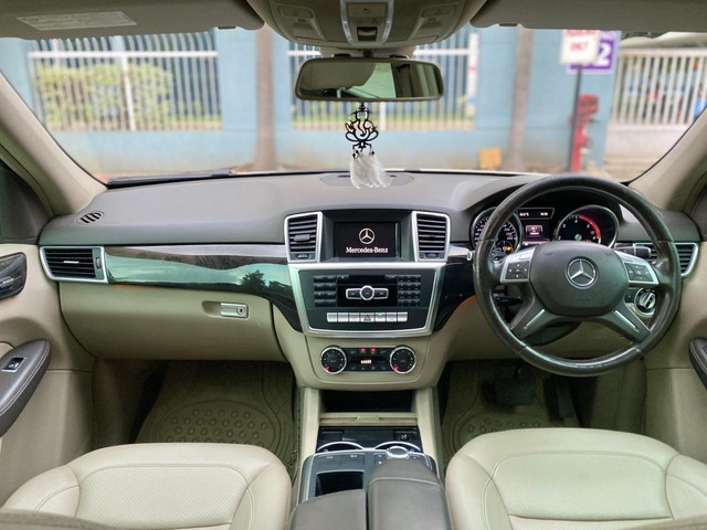 Second-hand 2012 Mercedes-Benz M-Class ML 250 CDI for sale in Pune-9