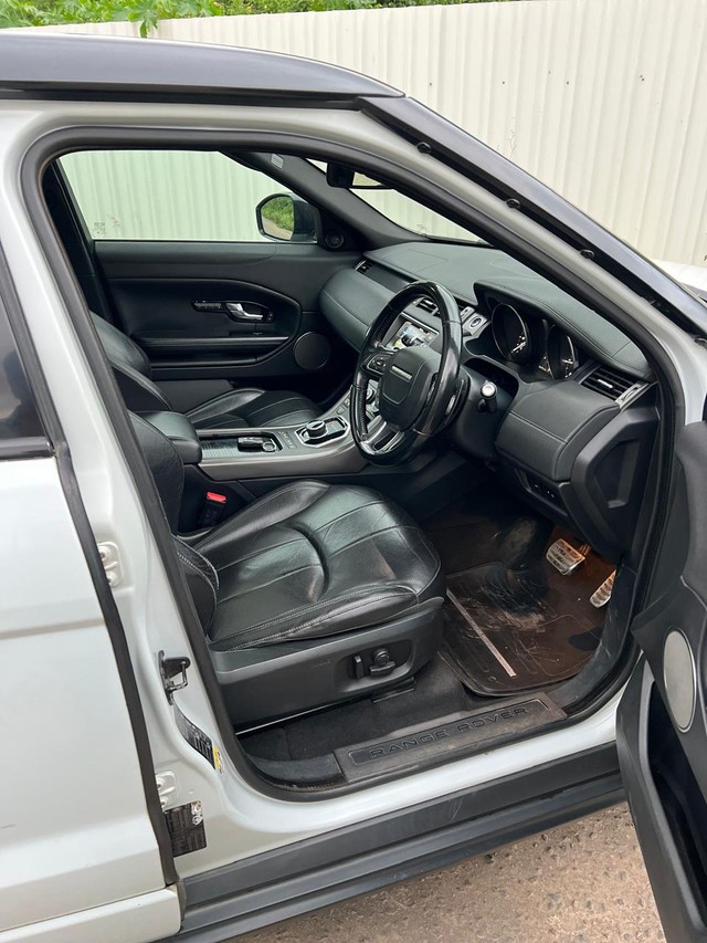 Second-hand 2018 Land Rover Range Rover Evoque 2.0 TD4 HSE for sale in Pune-10