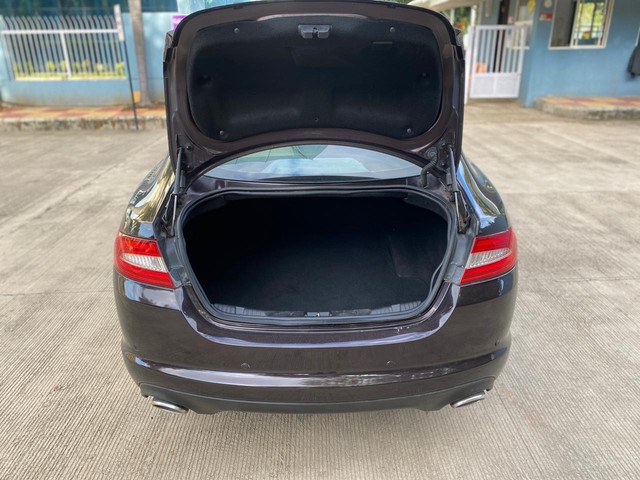 Second-hand 2012 Jaguar XF 3.0 Litre S Premium Luxury for sale in Pune-6