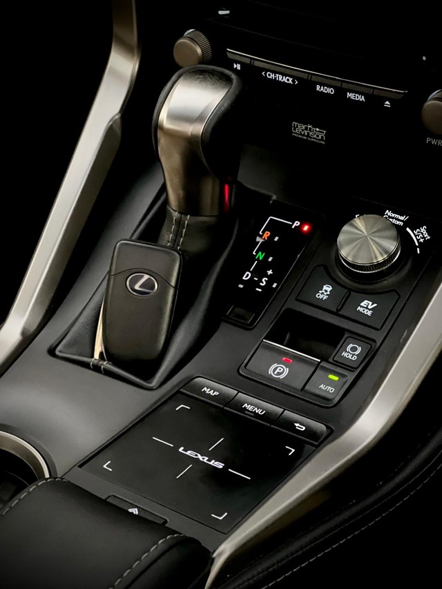 Second-hand 2018 Lexus NX 300h for sale in Pune-17