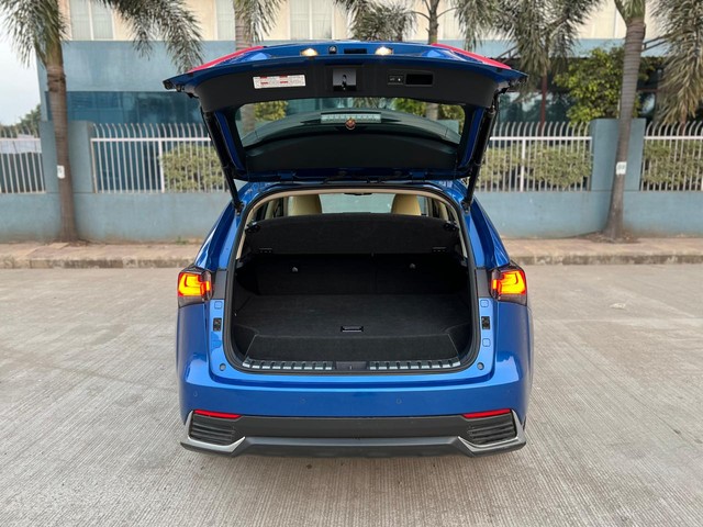 Second-hand 2018 Lexus NX 300h for sale in Pune-7