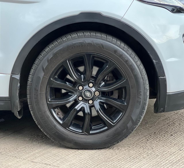 Second-hand 2018 Land Rover Range Rover Evoque 2.0 TD4 HSE for sale in Pune-6