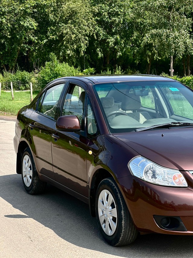 Second-hand 2010 Maruti SX4 VXI for sale in Chandigarh-2