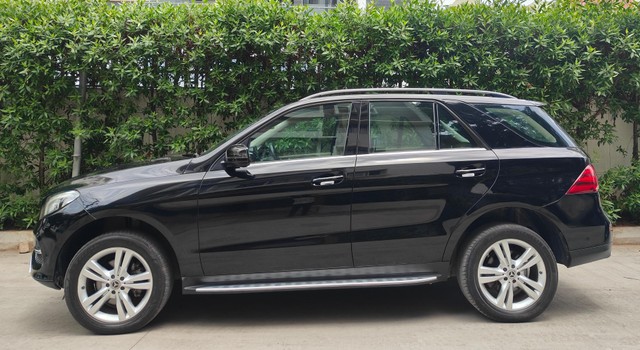 Second-hand 2016 Mercedes-Benz GLE 350d for sale in Hyderabad-3