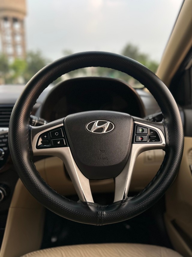 Second-hand 2013 Hyundai Verna 1.6 SX for sale in Chandigarh-6