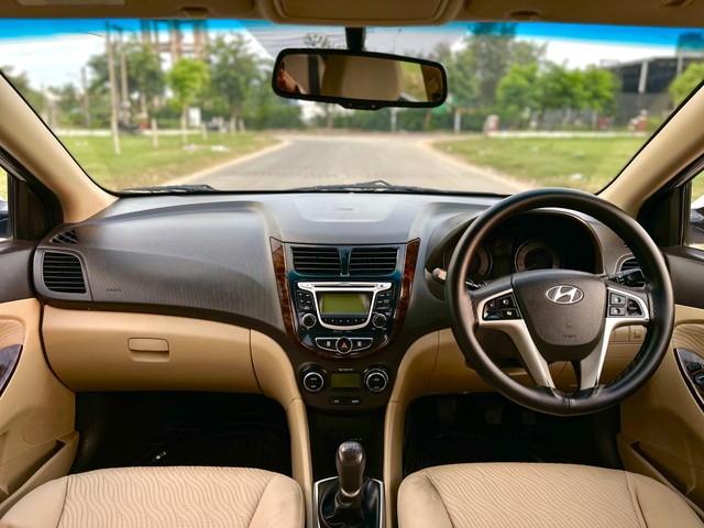 Second-hand 2013 Hyundai Verna 1.6 SX for sale in Chandigarh-7