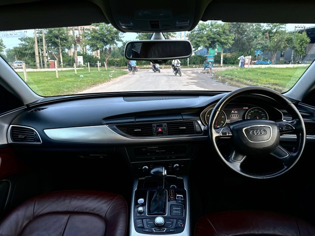 Second-hand 2011 Audi A6 2.0 TDI for sale in Chandigarh-5