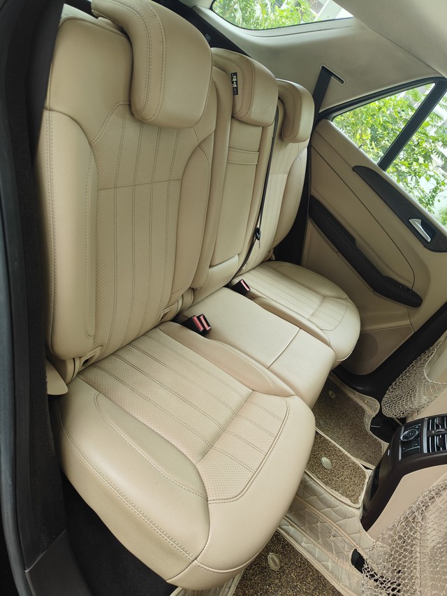 Second-hand 2016 Mercedes-Benz GLE 350d for sale in Hyderabad-12