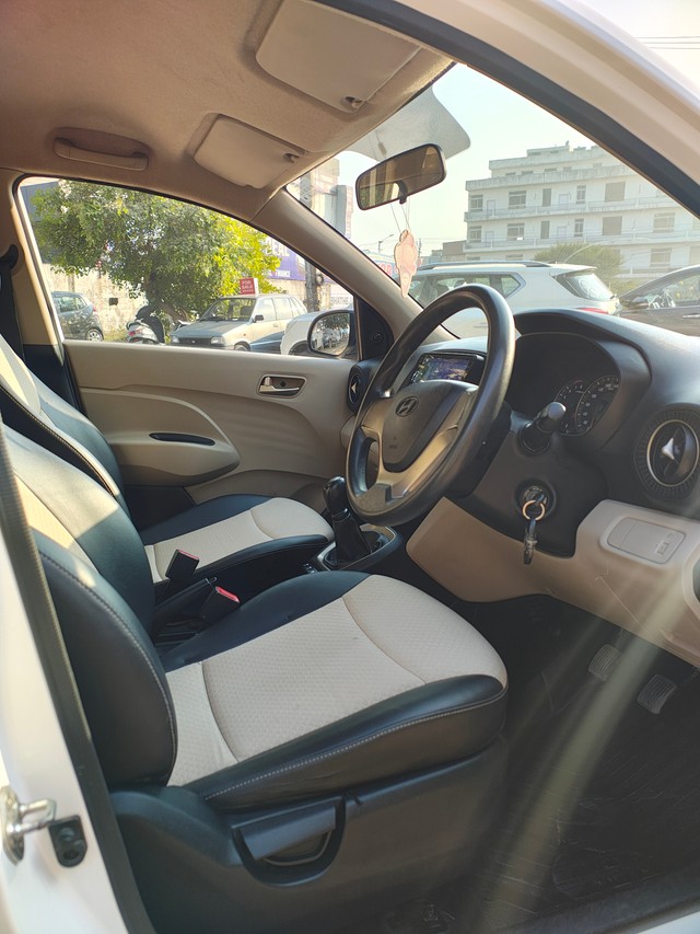 Second-hand 2018 Hyundai Santro Magna BSIV for sale in Chandigarh-2