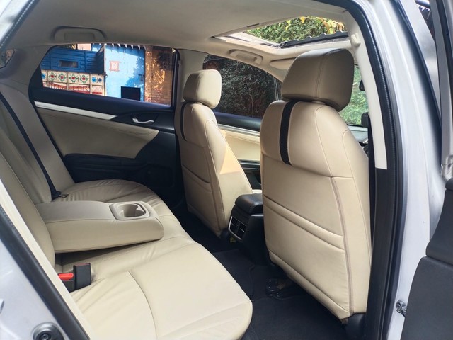 Second-hand 2019 Honda Civic ZX for sale in Kolkata-14