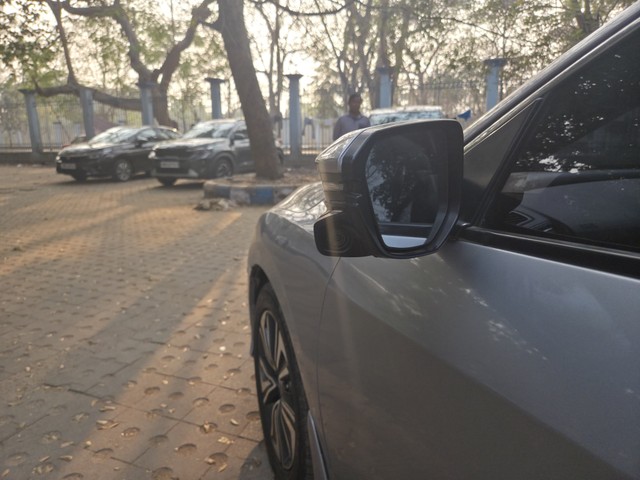 Second-hand 2019 Honda Civic ZX for sale in Kolkata-7