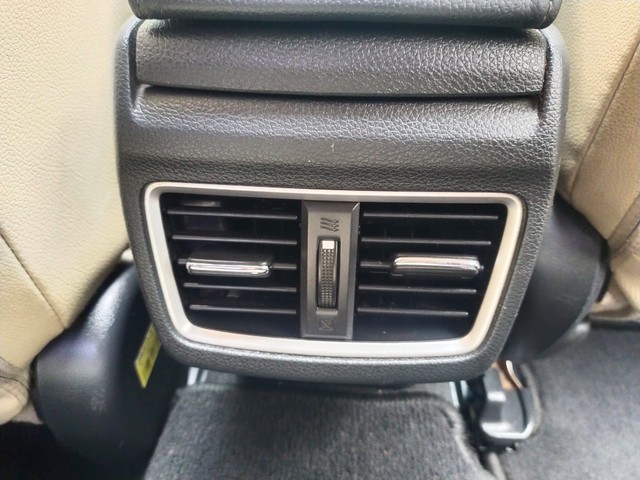 Second-hand 2019 Honda Civic ZX for sale in Kolkata-18