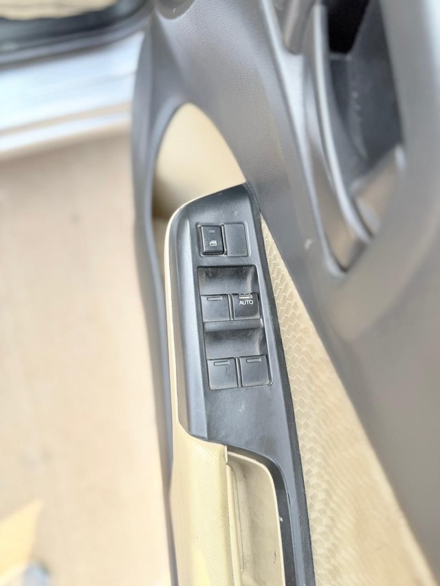 Second-hand 2014 Honda City i VTEC S for sale in Vadodara-8