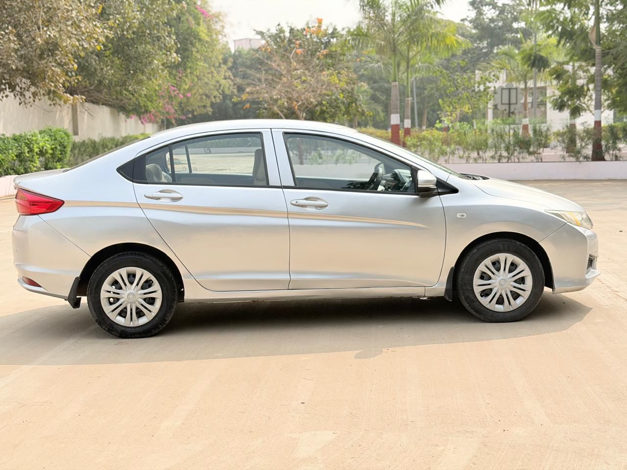Used 2014 Honda City 1497 cc Petrol Manual Car in Vadodara at