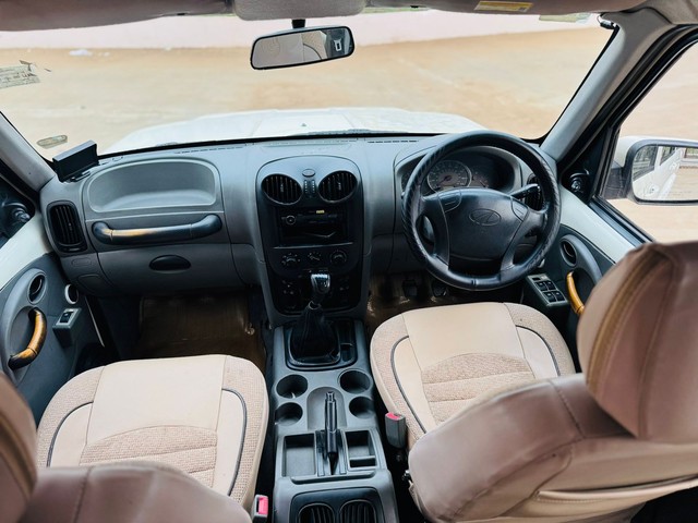 Second-hand 2014 Mahindra Scorpio EX for sale in Vadodara-7