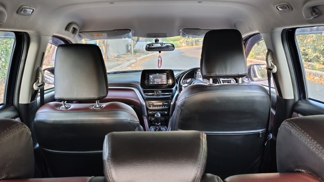 Second-hand 2023 Maruti Suzuki Grand Vitara Delta CNG 2 Airbag for sale in New Delhi-16