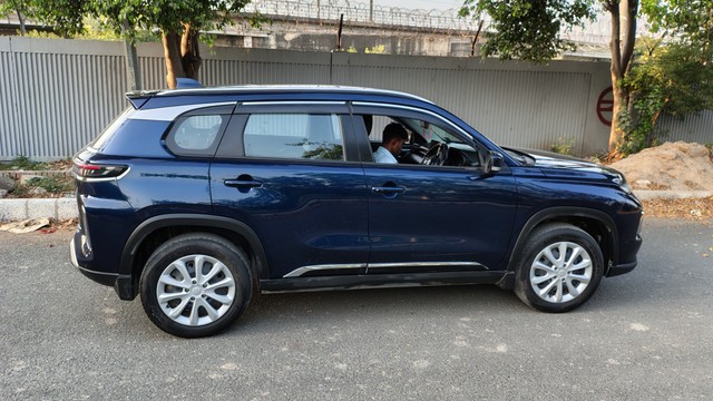 Second-hand 2023 Maruti Suzuki Grand Vitara Delta CNG 2 Airbag for sale in New Delhi-6