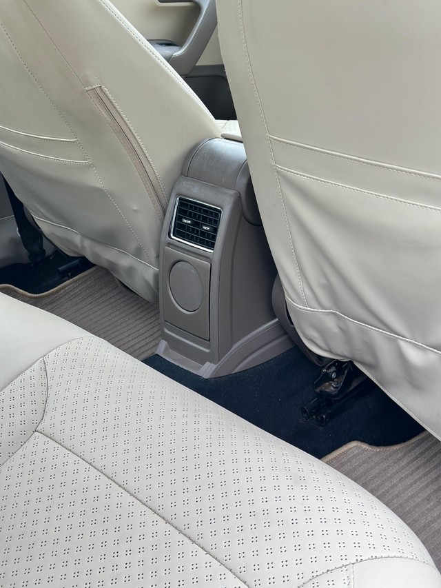 Second-hand 2015 Skoda Rapid 1.6 MPI Active for sale in Ghaziabad-10