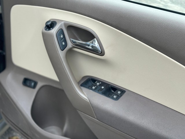 Second-hand 2015 Skoda Rapid 1.6 MPI Active for sale in Ghaziabad-7