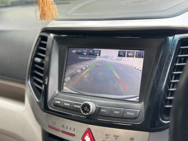 Second-hand 2019 Mahindra XUV300 W8 Option BSVI for sale in Ghaziabad-6