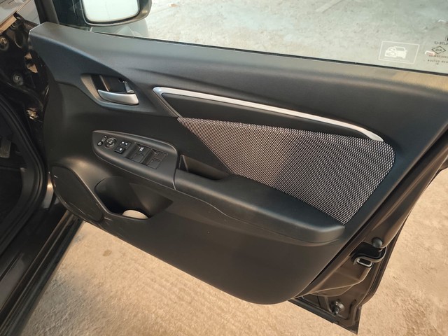 Second-hand 2018 Honda WR-V i-VTEC VX for sale in Mumbai-20