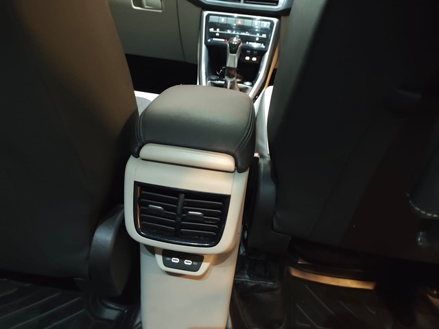 Second-hand 2022 Volkswagen Taigun 1.5 TSI GT Plus BSVI for sale in Mumbai-14