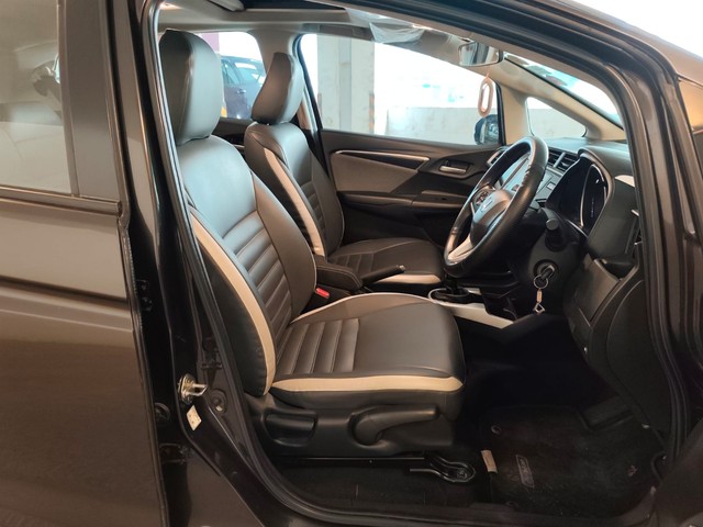 Second-hand 2018 Honda WR-V i-VTEC VX for sale in Mumbai-15