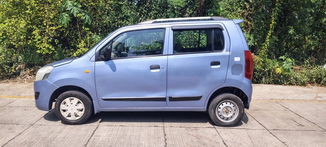 Second-hand 2014 Maruti Suzuki Wagon R LXI CNG for sale in Mumbai-3