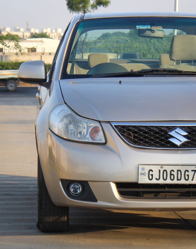 Second-hand 2010 Maruti Suzuki SX4 जेडएक्सआई MT बीएस4 for sale in Ahmedabad