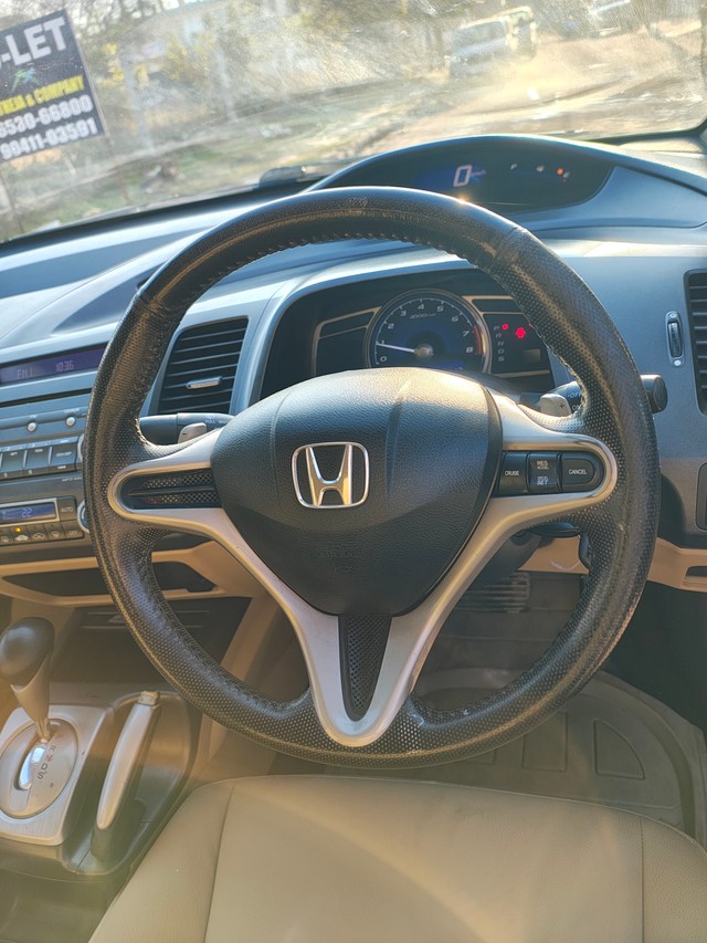 Second-hand 2011 Skoda Fabia 1.2 MPI Ambition for sale in Chandigarh-2