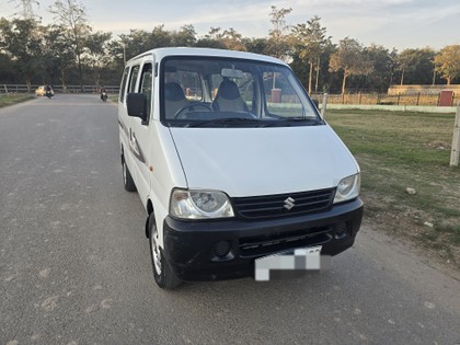 Second-hand 2011 Maruti Eeco 5 Seater Standard BSIV for sale in Chandigarh
