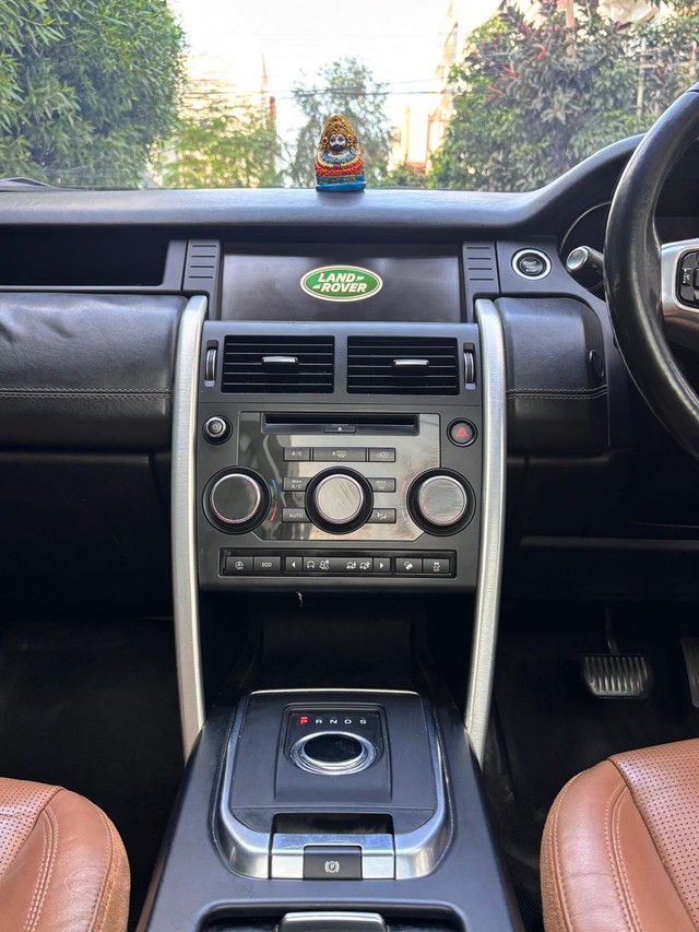 Land Rover Discovery Sport TD4 HSE Luxury Second-hand 2018 Land Rover Discovery Sport TD4 HSE Luxury for sale in Hyderabad-7