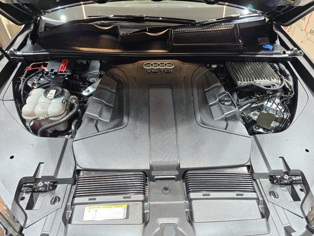 Second-hand 2018 Audi Q7 45 TDI Quattro Technology for sale in Chandigarh-2