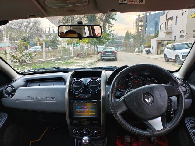Second-hand 2017 Renault Duster SANDSTORM RXS 110 PS for sale in Chandigarh-4