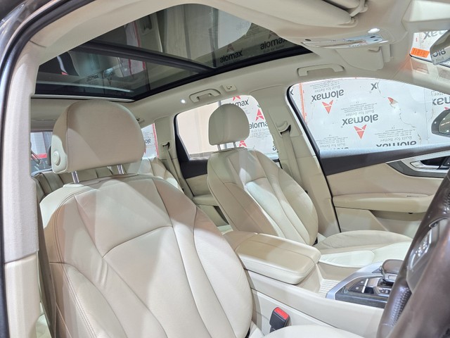Second-hand 2018 Audi Q7 45 TDI Quattro Technology for sale in Chandigarh-6