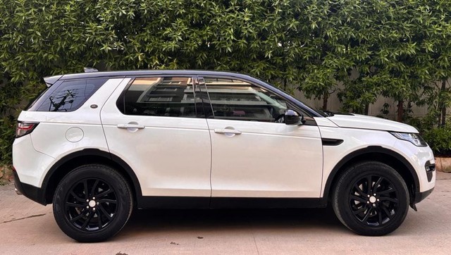 Land Rover Discovery Sport TD4 HSE Luxury Second-hand 2018 Land Rover Discovery Sport TD4 HSE Luxury for sale in Hyderabad-1