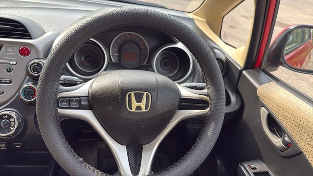 Second-hand 2012 Honda Jazz Select Edition for sale in Chandigarh-6