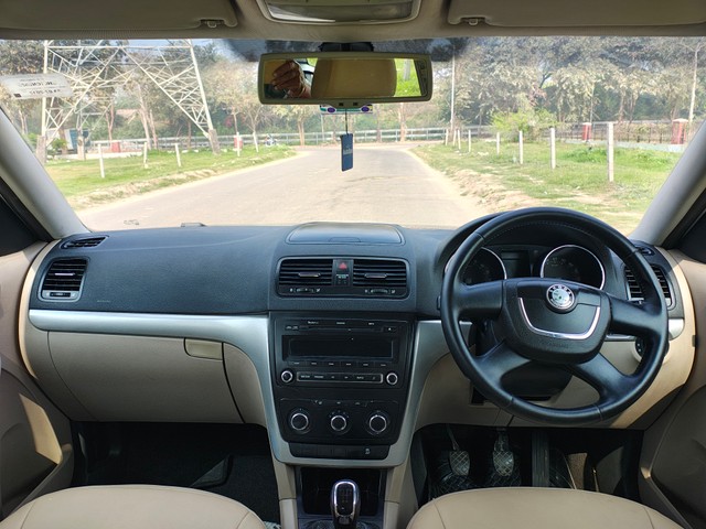 Skoda Yeti Ambiente Second-hand 2012 Skoda Yeti Ambiente for sale in Chandigarh-3