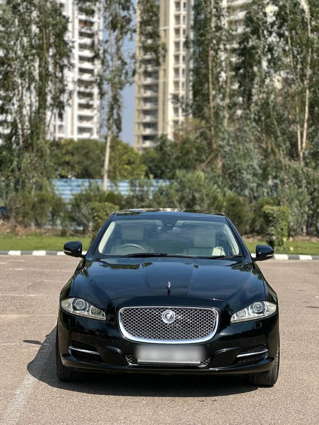 Jaguar XJ 5.0 L V8 Supercharged Second-hand 2011 Jaguar XJ 5.0 L V8 Supercharged for sale in Chandigarh