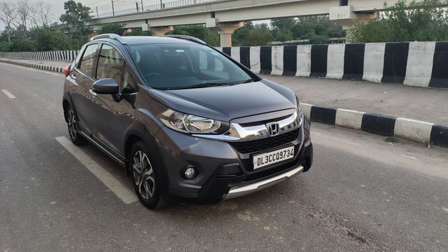 Honda WR-V i-VTEC VX Second-hand 2019 Honda WR-V i-VTEC VX for sale in New Delhi