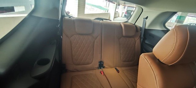 MG Gloster Savvy 4x4 7Str Second-hand 2023 MG Gloster Savvy 4x4 7Str for sale in Mumbai-14