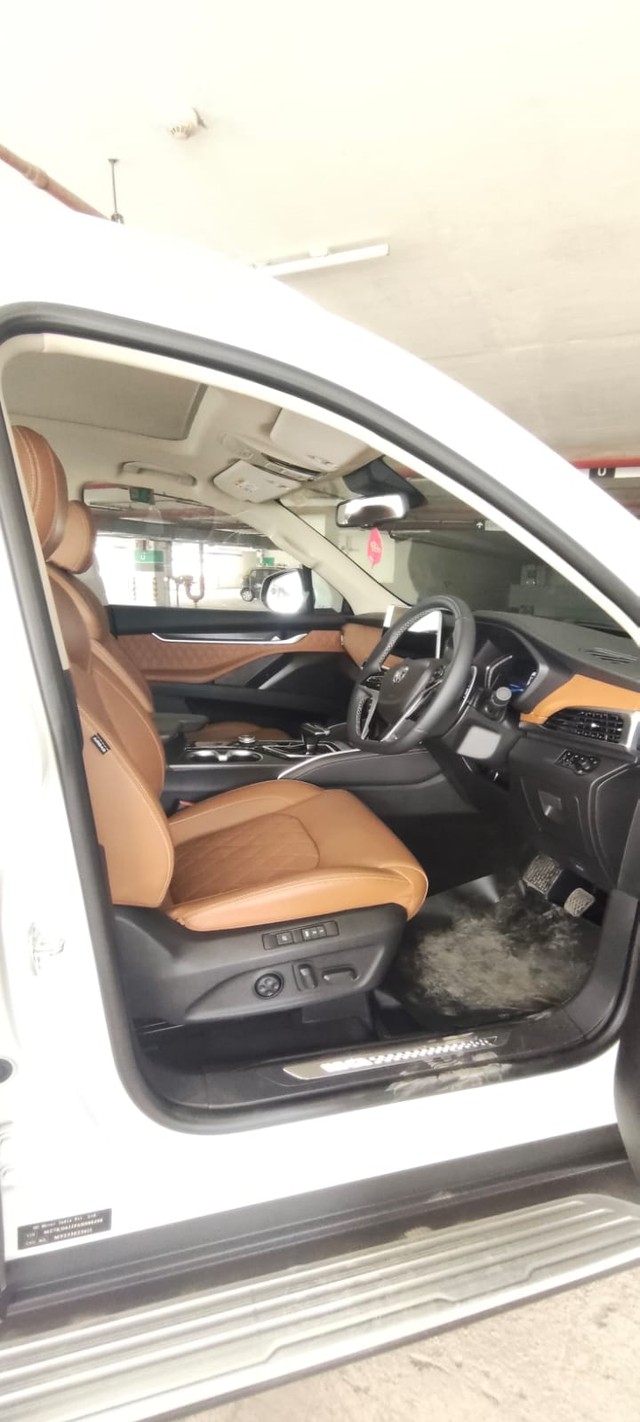 MG Gloster Savvy 4x4 7Str Second-hand 2023 MG Gloster Savvy 4x4 7Str for sale in Mumbai-12