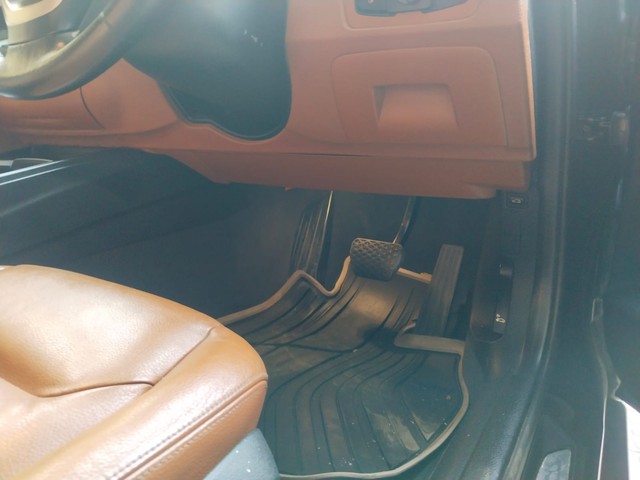 Second-hand 2016 BMW 3 Series 320i Luxury Line for sale in Mumbai-4