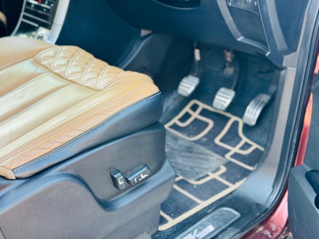 Second-hand 2018 Mahindra XUV500 W11 FWD Diesel for sale in Jaipur-10