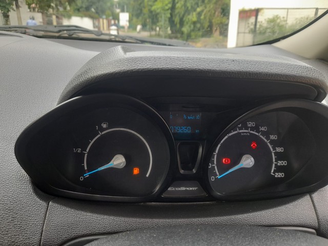 Second-hand 2015 Ford Ecosport 1.5 TDCi Trend BSIV for sale in Lucknow-5