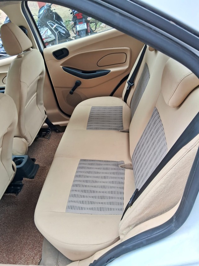 Second-hand 2015 Ford Aspire 1.5 TDCi Ambiente for sale in Lucknow-8