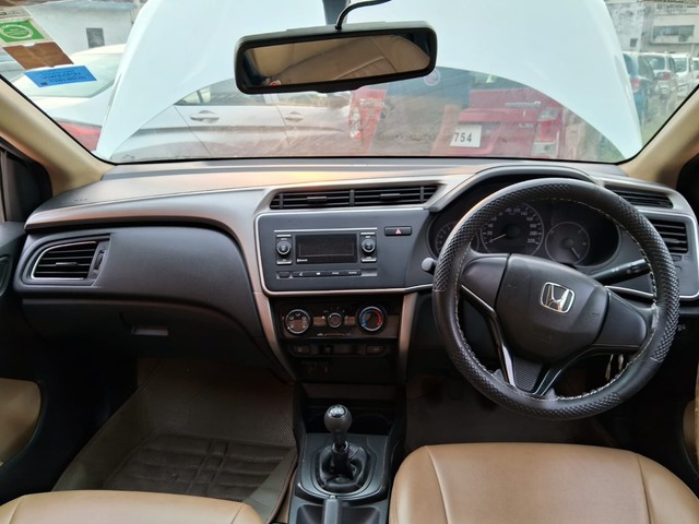 Second-hand 2017 Honda City i VTEC S for sale in Lucknow-6