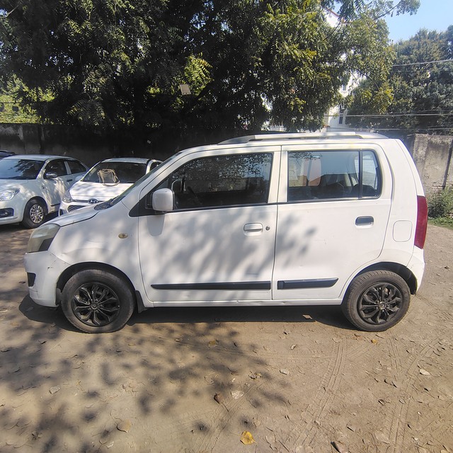 Maruti Suzuki Wagon R VXI BS IV Second-hand 2016 Maruti Suzuki Wagon R VXI BS IV for sale in Lucknow-3